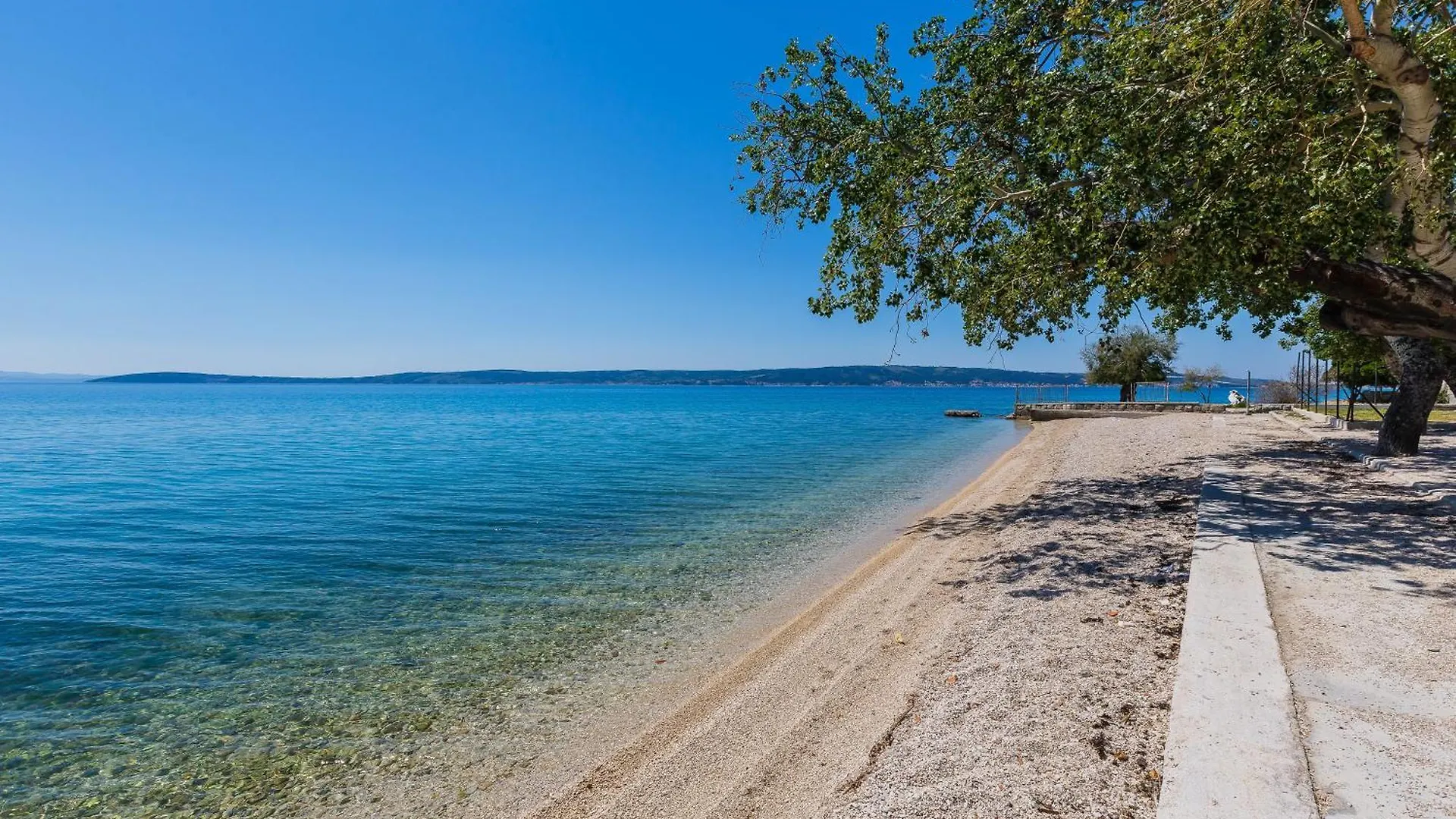Quiet Comfortable Apartment Quo Vadis Kastela